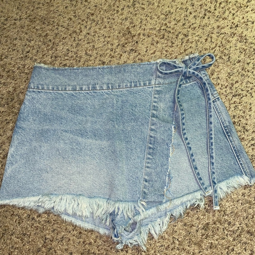 Light Blue Frayed Jean Shorts
